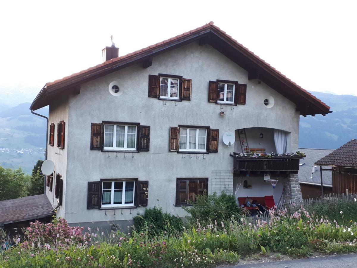 Ferienwohnung Antonia Surcuolm Zewnętrze zdjęcie