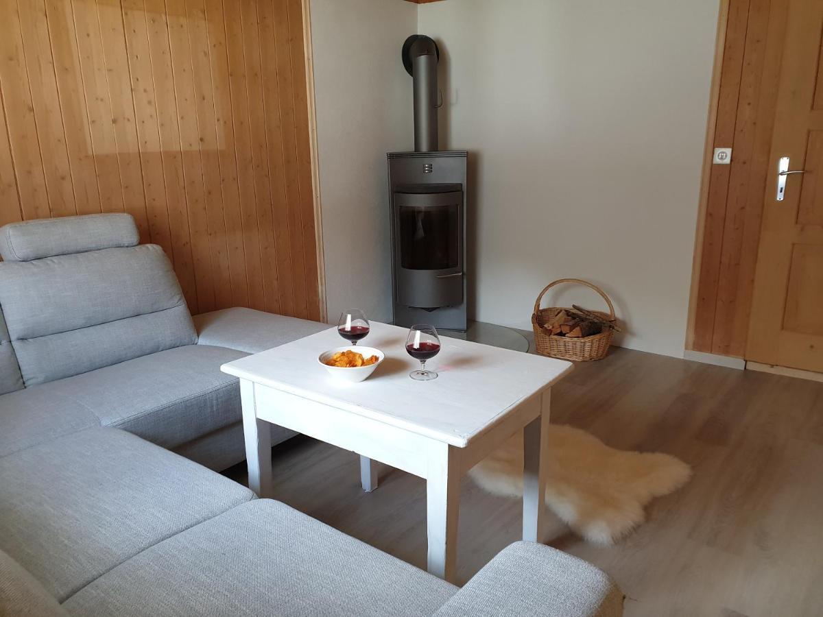 Ferienwohnung Antonia Surcuolm Zewnętrze zdjęcie
